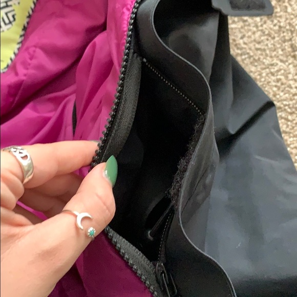 Burton Winter Jacket - Picture 9 of 16